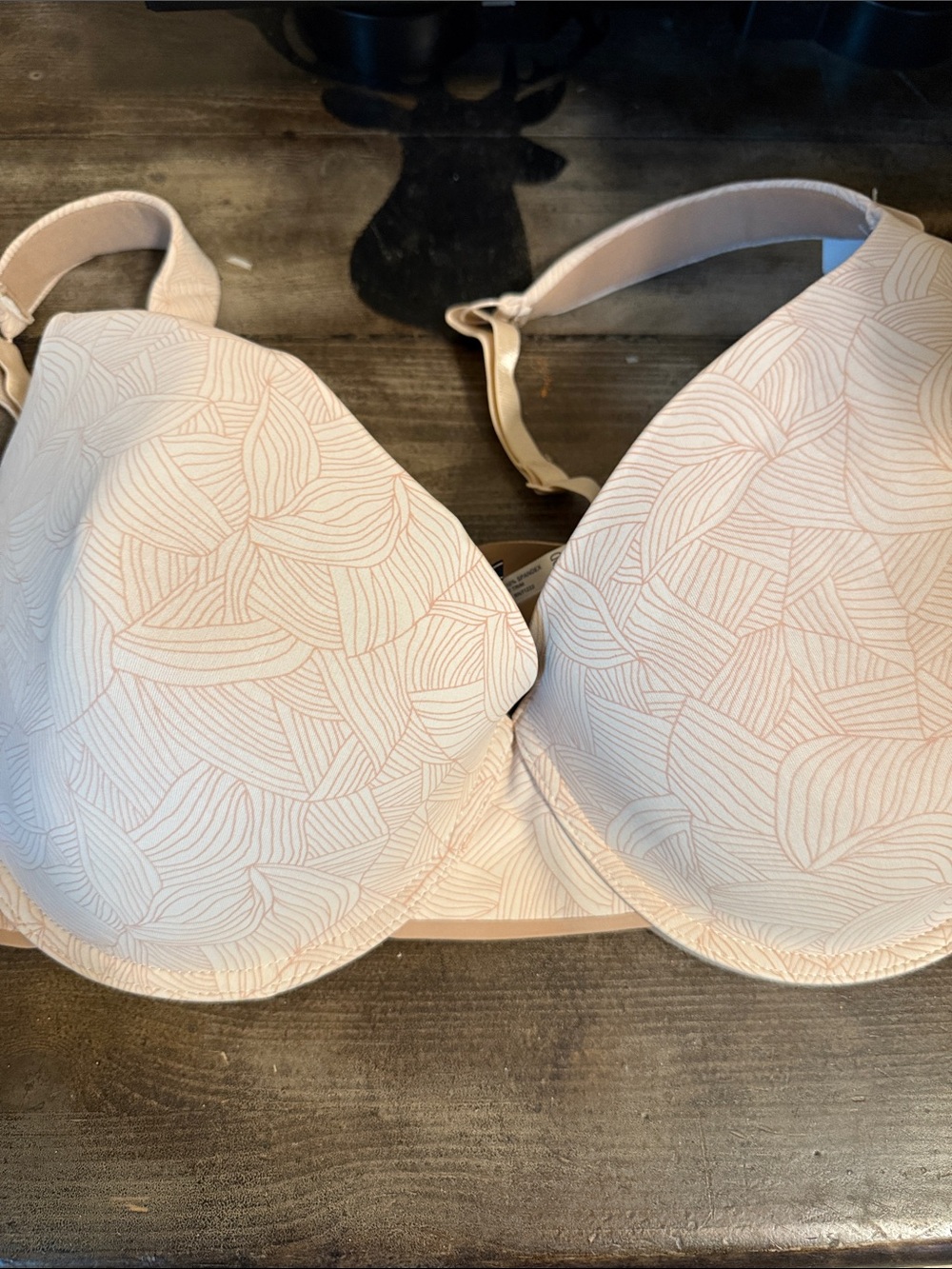 Set of Two Izod Light Pink Patterned and Black T-Shirt Bra